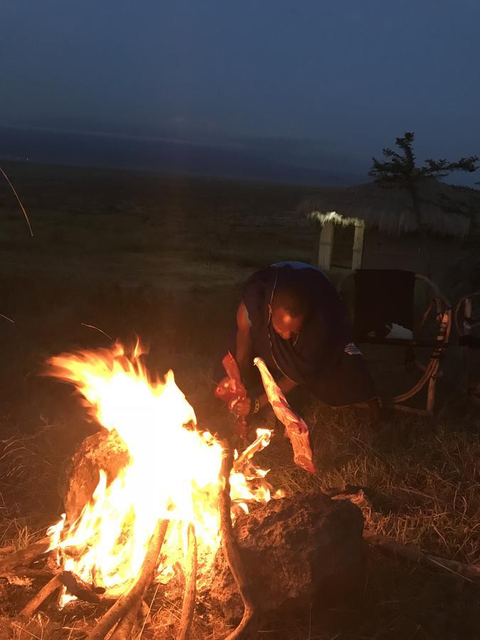 Sanya Juu Osiligilai Maasai Lodge מראה חיצוני תמונה