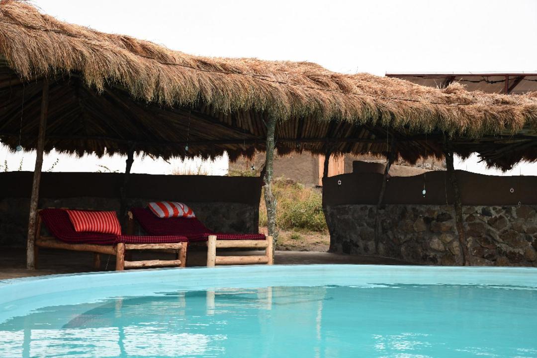 Sanya Juu Osiligilai Maasai Lodge מראה חיצוני תמונה