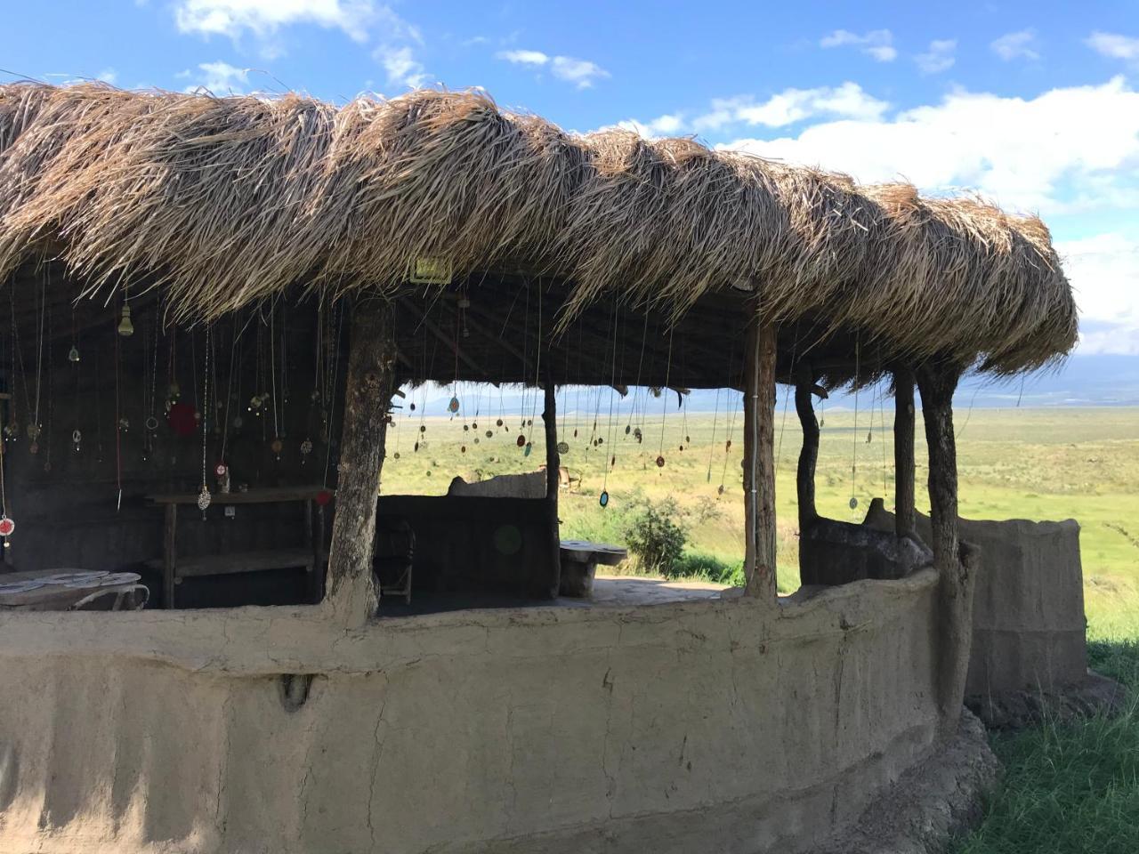 Sanya Juu Osiligilai Maasai Lodge מראה חיצוני תמונה